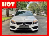 MBA Auto - Bán xe Mercedes C300 AMG trắng/đỏ đời 2017 siêu đẹp - Trả trước 600 triệu nhận xe ngay