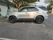 Bán xe Toyota Fortuner sản xuất 2016, màu xám (ghi)