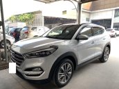 Bán Hyundai Tucson 2.0AT năm 2017 xe gia đình