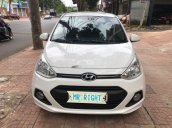 Cần bán gấp Hyundai Grand i10 2015, màu trắng, nhập khẩu nguyên chiếc xe gia đình