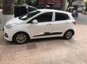 Cần bán gấp Hyundai Grand i10 2015, màu trắng, nhập khẩu nguyên chiếc xe gia đình