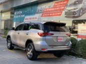 Bán Toyota Fortuner năm sản xuất 2017, màu xám, nhập khẩu