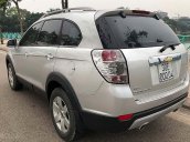 Cần bán lại xe Chevrolet Captiva 2011, màu bạc số sàn, giá tốt