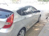 Cần bán gấp Hyundai Accent Hatchback 2014 cực mới