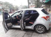 Cần bán Hyundai Grand i10 năm 2016 bản đủ, màu bạc, xe gia đình đi