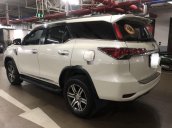 Bán ô tô Toyota Fortuner đời 2017, màu trắng, nhập khẩu nguyên chiếc giá cạnh tranh