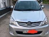 Cần bán xe Toyota Innova G sản xuất năm 2011, màu bạc, nhập khẩu chính chủ