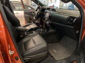 Cần bán xe Toyota Hilux 2.8G 4X4 sản xuất năm 2019, nhập khẩu 