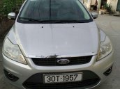 Cần bán lại xe Ford Focus 1.8 MT sản xuất năm 2009, màu bạc xe gia đình