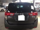 Bán ô tô Toyota Innova E 2.0MT năm sản xuất 2019, màu xám số sàn