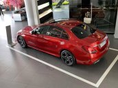 Bán Mercedes C300 AMG năm sản xuất 2019, màu đỏ, mới hoàn toàn