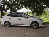 Cần bán xe Hyundai Avante đời 2014, giá 396tr