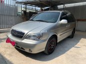 Cần bán lại xe Kia Carnival năm sản xuất 2008, màu bạc