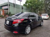 Cần bán gấp Toyota Vios sản xuất 2014, màu đen, số sàn