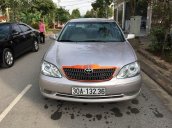 Bán Toyota Camry MT năm 2004 số sàn