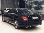 Bán Mercedes C200 sản xuất 2018, xe gia đình sử dụng