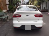 Bán Kia Rio đời 2017, màu trắng, xe nhập, số sàn