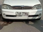 Cần bán lại xe Ford Laser MT sản xuất 2002, màu trắng, 135 triệu