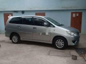 Cần bán lại xe Toyota Innova E đời 2012, màu bạc, xe nhập, giá 415tr