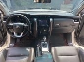 Cần bán Toyota Fortuner đời 2018, màu trắng, xe nhập