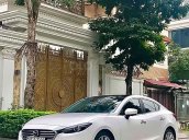 Bán xe Mazda 3 2.0 đời 2017, màu trắng, 670tr