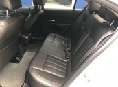 Bán Chevrolet Cruze LT năm 2018, màu bạc số sàn, 395 triệu