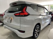 Bán Mitsubishi Xpander đời 2019, màu trắng, nhập khẩu xe gia đình