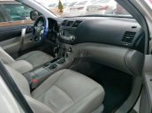 Bán Toyota Highlander SE 2.7 năm 2011, màu trắng, xe nhập