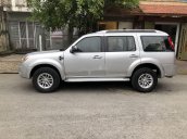 Cần bán gấp Ford Everest MT đời 2010, màu bạc, giá 430tr