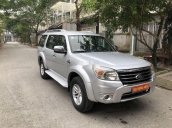 Cần bán gấp Ford Everest MT đời 2010, màu bạc, giá 430tr