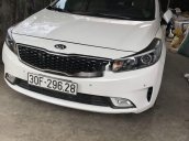 Xe Kia Cerato đời 2018, màu trắng đẹp như mới, giá 600tr