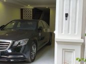 Bán Mercedes S450 sản xuất 2018, màu đen ít sử dụng