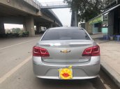 Bán Chevrolet Cruze LT năm 2018, màu bạc số sàn, 395 triệu