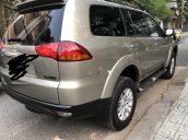 Cần bán lại xe Mitsubishi Pajero năm 2011 số tự động, giá tốt