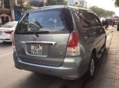 Cần bán Toyota Innova 2.0G sản xuất năm 2011, màu xám, giá chỉ 395 triệu