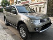 Cần bán lại xe Mitsubishi Pajero năm 2011 số tự động, giá tốt