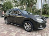 Cần bán Nissan X trail đời 2016, màu đen