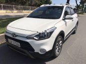 Bán ô tô Hyundai i20 Active năm sản xuất 2015, màu trắng, nhập khẩu