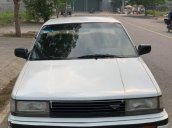 Bán Nissan Bluebird sản xuất năm 1985, màu trắng giá cạnh tranh