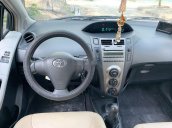 Cần bán gấp Toyota Yaris 2010, chính chủ