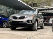 Cần bán xe Kia Sorento 2.4 AT 2011, màu xám, nhập khẩu Hàn Quốc 