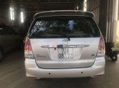 Cần bán gấp Toyota Innova đời 2009, màu bạc, 310 triệu