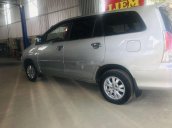 Cần bán gấp Toyota Innova đời 2009, màu bạc, 310 triệu