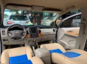 Cần bán gấp Toyota Innova đời 2009, màu bạc, 310 triệu