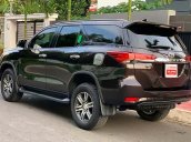 Bán Toyota Fortuner sản xuất 2017, màu nâu, nhập khẩu nguyên chiếc số tự động