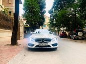 Cần bán Mercedes C200 đời 2017, màu trắng chính chủ