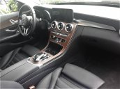 Bán Mercedes C200 Exclusive năm 2018, màu đen