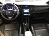 Cần bán xe Toyota Corolla Altis 2015, màu bạc, giá 620tr