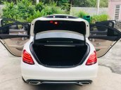 Cần bán xe Mercedes C250 Exclusive sản xuất 2016, màu trắng giá cạnh tranh