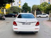 Cần bán xe Mercedes E200 năm 2018, màu trắng đẹp như mới